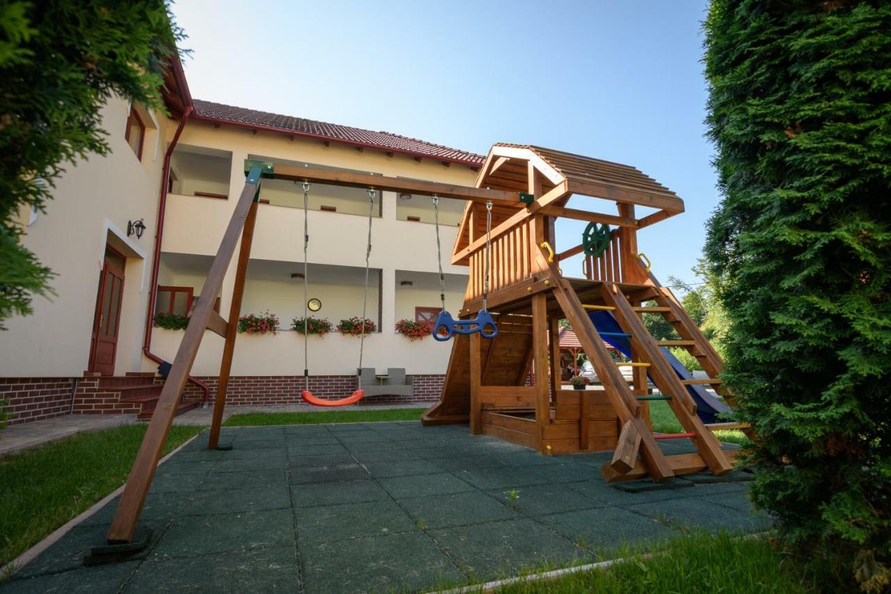 Casa Moldovan Sovata Exteriör bild